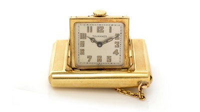 Lot 590 - Tavannes Watch Co: an early 20th Century 18ct yellow gold-cased bag/travel watch
