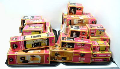 Lot 161 - A collection of Sindy model furniture and accessories