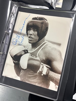 Lot 487 - A collection of signed photographs of sportspeople