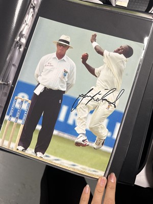 Lot 487 - A collection of signed photographs of sportspeople