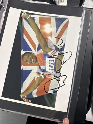 Lot 487 - A collection of signed photographs of sportspeople