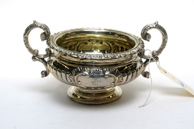 Lot 1021 - A Scottish George IV silver two handled sugar bowl, by Charles Bendy