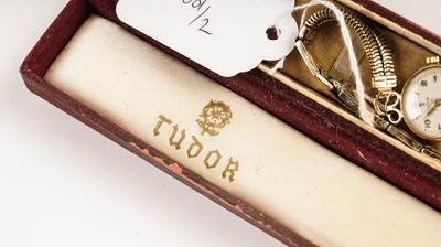 Lot 490 - Tudor Royal: a 9ct yellow gold cased lady's manual-wind cocktail watch
