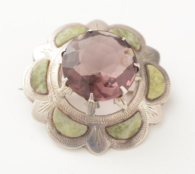 Lot 748 - A selection of Scottish brooches
