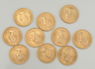 Lot 821 - Ten Elizabeth II gold sovereigns, all 1966