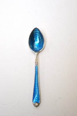 Lot 849 - A pair of modern silver spoons and other spoons and flatware