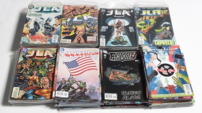 Lot 33 - DC Comics - Justice League - various titles