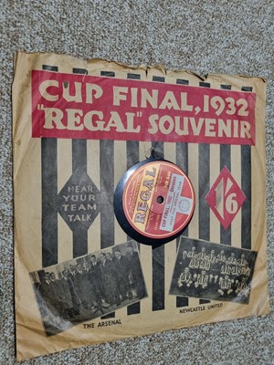 Lot 764 - Regal FA Cup Final record 1932 and 1924 The Magpies One Step Song sheet music