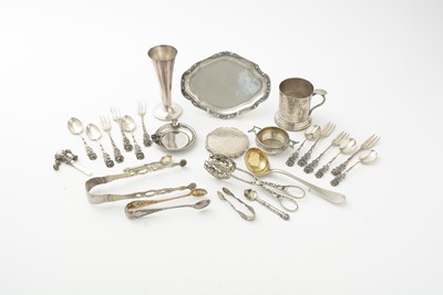 Lot 896A - A selection of Continental silver and other items