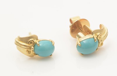 Lot 714 - Turquoise cabochon set ring, bracelet and earrings