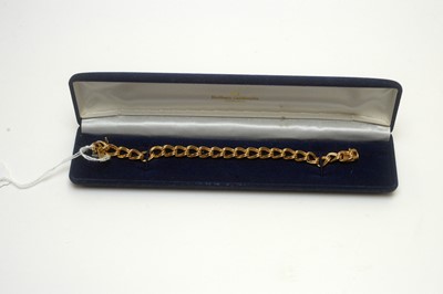 Lot 957 - A 9ct gold fancy double curb-link bracelet