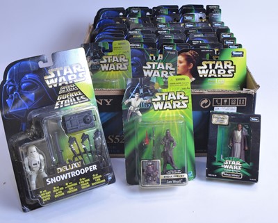 Lot 322 - A collection of Kenner Star Wars collectible figures.