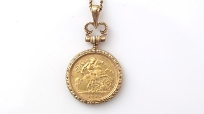 Lot 189 - A gold half sovereign