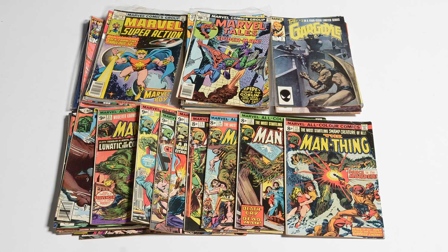 Lot 50 - Marvel Comics