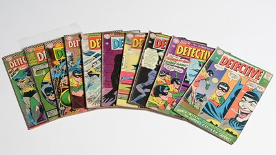 Lot 337 - Detective Comics by DC