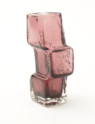 Lot 70 - Whitefriars 'Drunken Bricklayer' vase