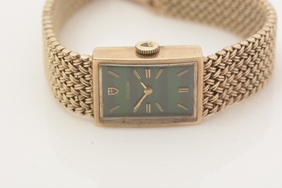 Lot 569 - Tudor: a lady's 9ct yellow gold quartz cocktail watch