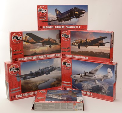 Lot 181 - Ten Airfix model constructor kits