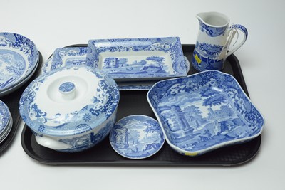 Lot 386 - A collection of Spode 'Italian' pattern ceramics