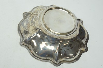 Lot 189 - An early 20th Century silver bowl