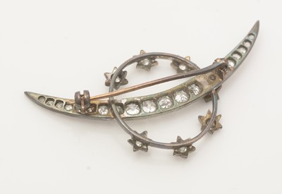 Lot 673 - A Victorian diamond crescent brooch