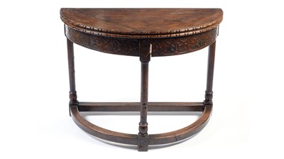 Lot 1444 - A 17th Century style oak credence table