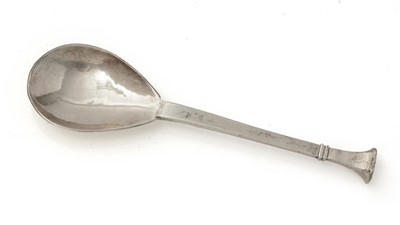 Lot 497 - An Elizabeth II silver hand-made seal top spoon