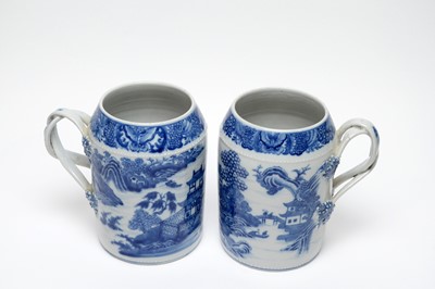 Lot 831 - Pair of Chinese export mugs