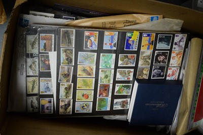 Lot 476 - A collection of Royal Mail Mint stamps