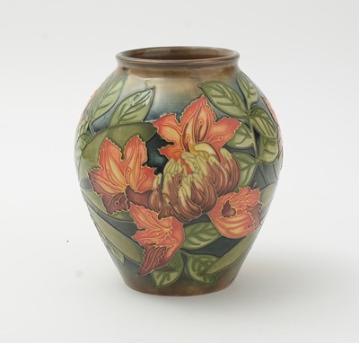 Lot 122 - Moorcroft Tiger Lily vase