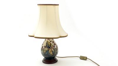 Lot 124 - Moorcroft blackberry pattern lamp