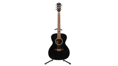 Lot 877 - Richwood Artist Series guitar