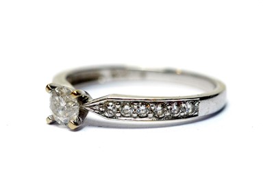 Lot 78 - A diamond ring