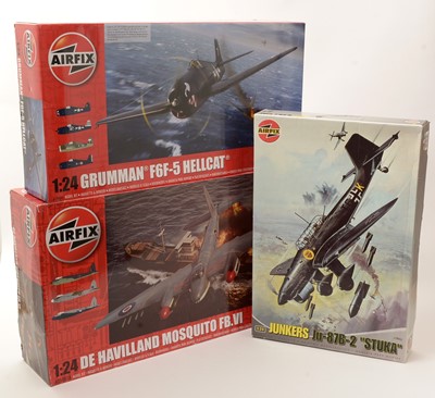 Lot 192 - Three Airfix model constructor kits