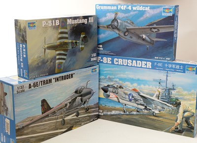 Lot 211 - SixTrumpeter model constructor kits