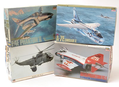 Lot 234 - Ten Hasegawa model constructor kits