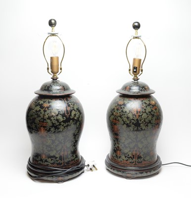 Lot 727 - A pair of 20th Century Chinoiserie decorated lacquered table lamps