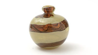Lot 77 - Mdina 'Earthtones' vase