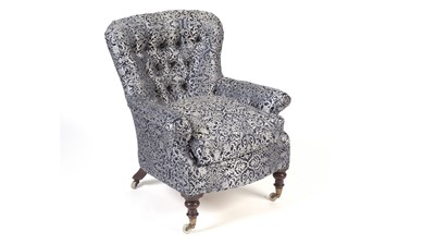 Lot 1477 - An elegant Victorian  button-back armchair