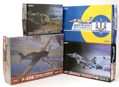 Lot 255 - Six G.W.H model constructor kits