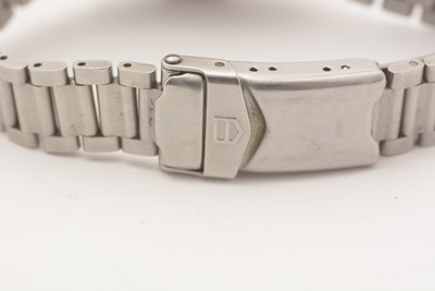 Lot 573 - Tag Heuer Professional: a steel cased quartz wristwatch