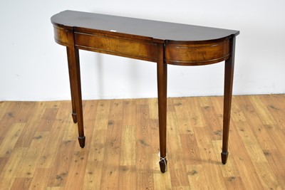 Lot 47 - Bevan Funnell: a reproduction model V877 mahogany hall/console table