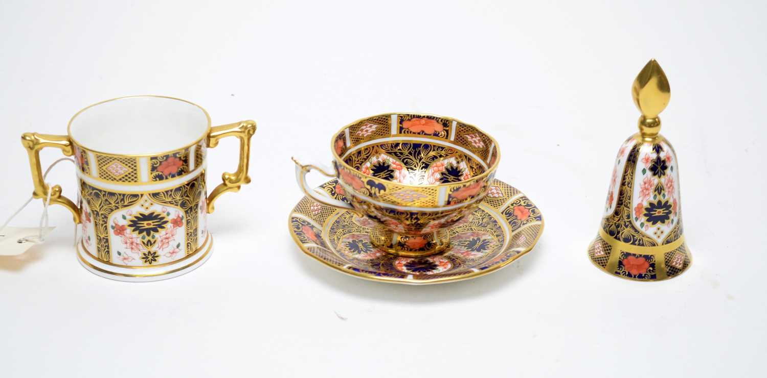 Lot 215 - A Royal Crown Derby ‘Old Imari’ twin handled loving cup and other items
