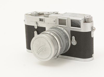 Lot 806 - A Leica M3 camera