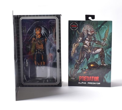 Lot 366 - A collection of Neca Predator figures.