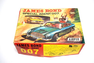 Lot 266 - Airfix James Bond Special Agent 007 Aston Martin DB5