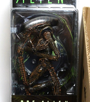 Lot 382 - A collection of Neca Alien figures.