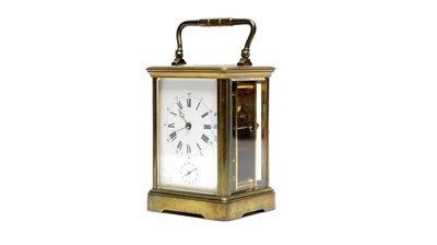 Lot 678 - A late 19th Century French brass carriage alarm clock