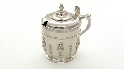 Lot 41 - A late Victorian silver mustard pot