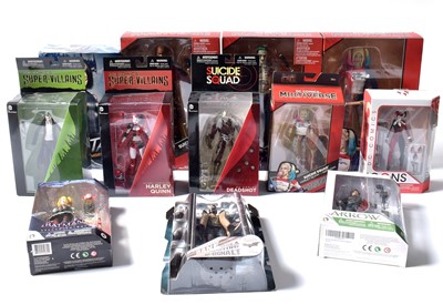 Lot 391 - A collection of DC figures by various makers, and another.